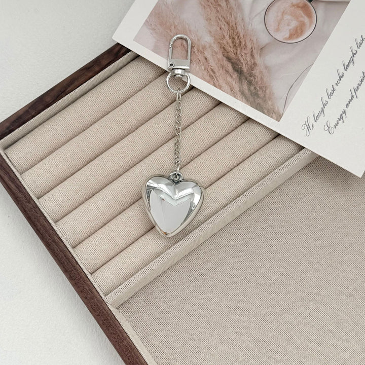Heart-Shaped Metal Keychain Bowlift