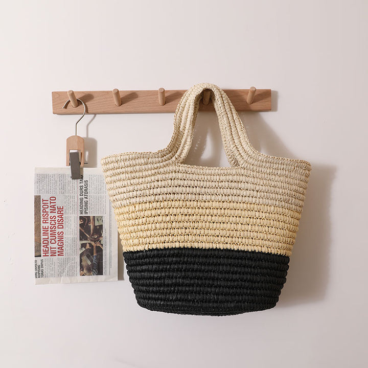 Handcrafted Durable Beach Bag with Cheerful Zigzag Pattern Bowlift
