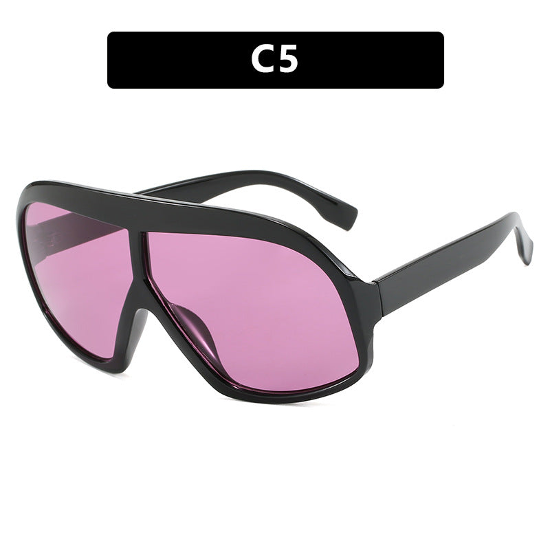 Women's Fashion Sport Sunglasses in Futuristic Design Bowlift