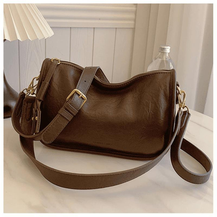 Elegant Leather Handbag Bowlift