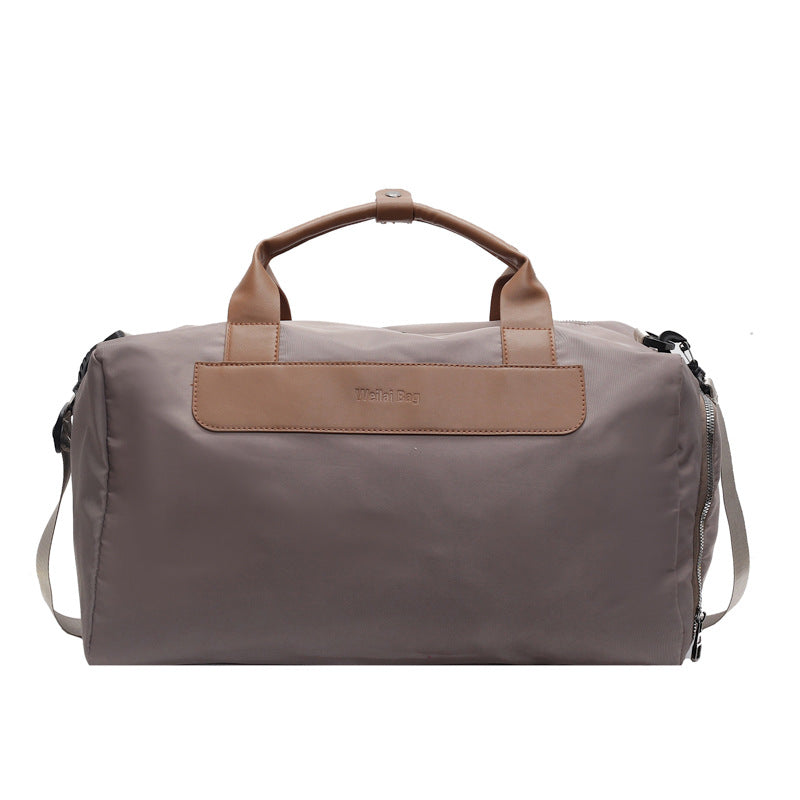 Men's spacious and functional travel bag with adjustable shoulder strap Bowlift