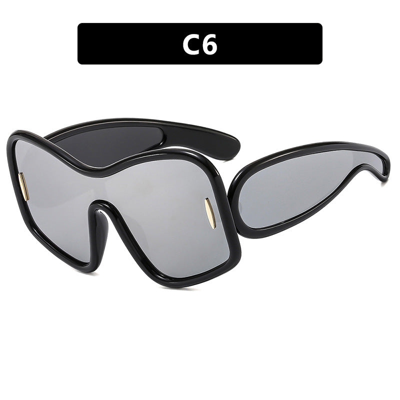Women’s futuristic sunglasses with extra wide design and protective UV filter Bowlift