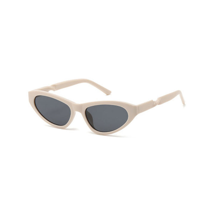 Ladies Cat-Eye Sunglasses with stylish case and UV protection Bowlift