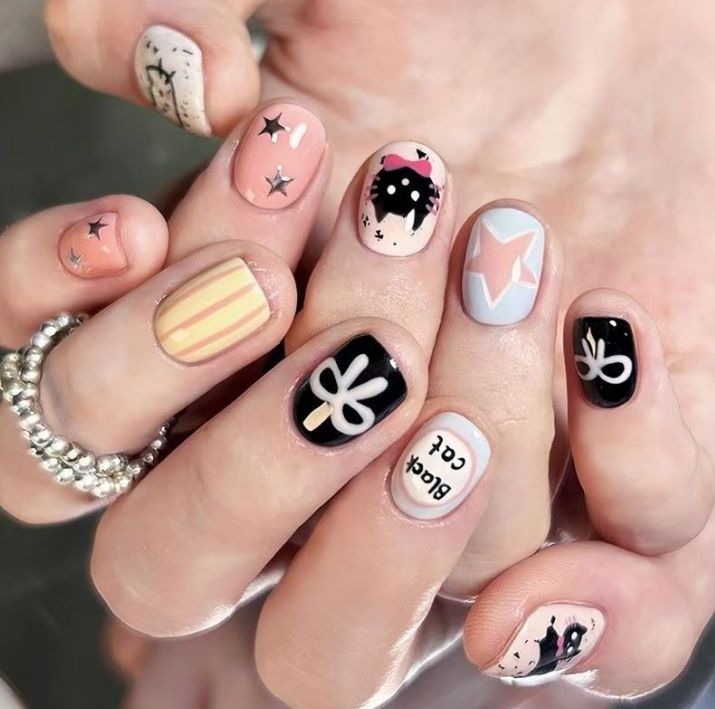 Artificial nails with elegant ombre finish Bowlift