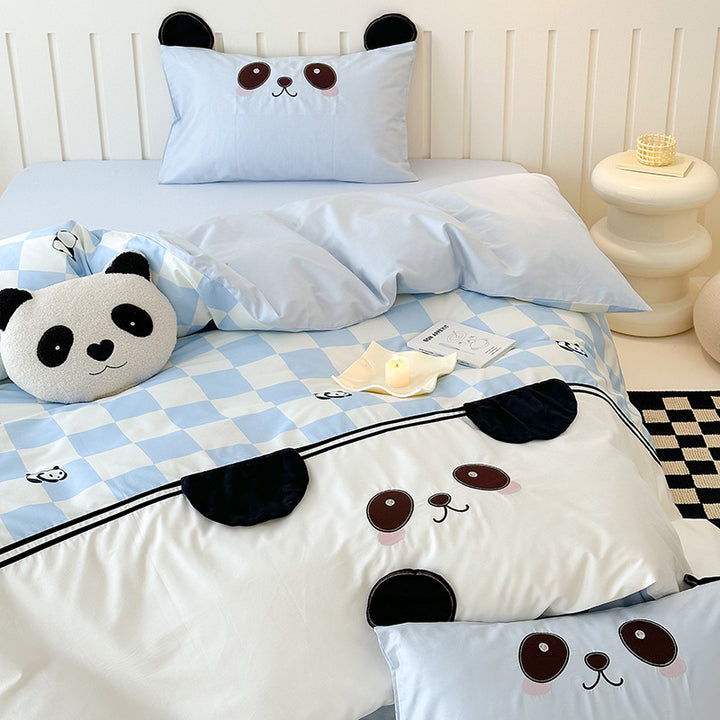 Children's bedding set with check pattern, embroidered panda face and three-dimensional ear appliqués