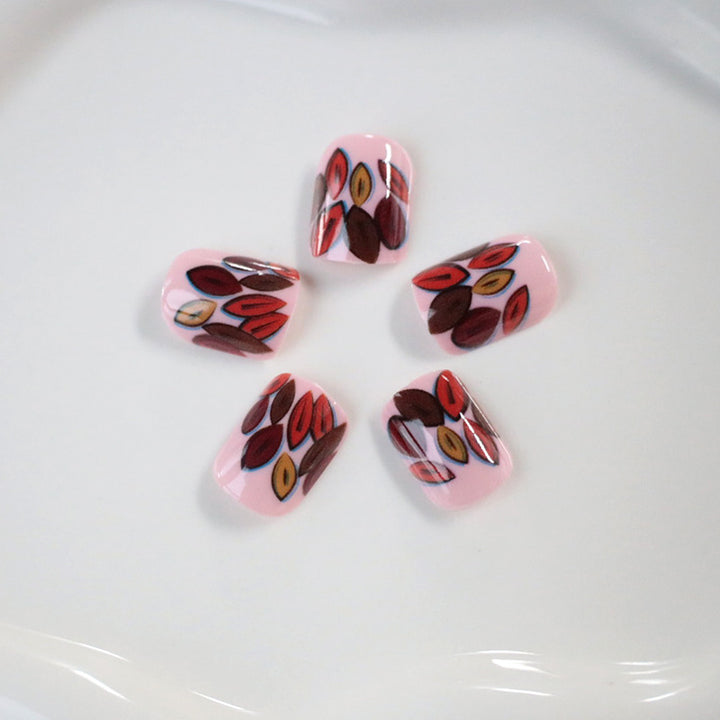 Seasonal Fox-Inspired Nail Art Bowlift