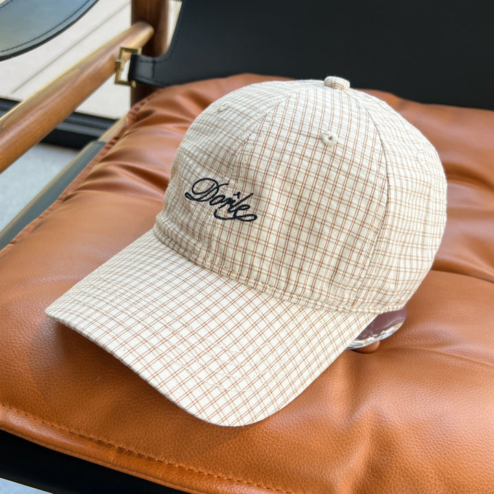 Women's Stylish Checkered Baseball Cap Bowlift