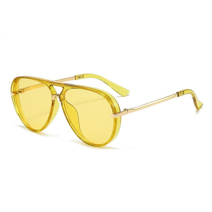 Women Pilot Sunglasses with Modern Metal Frame and UV Protection Bowlift