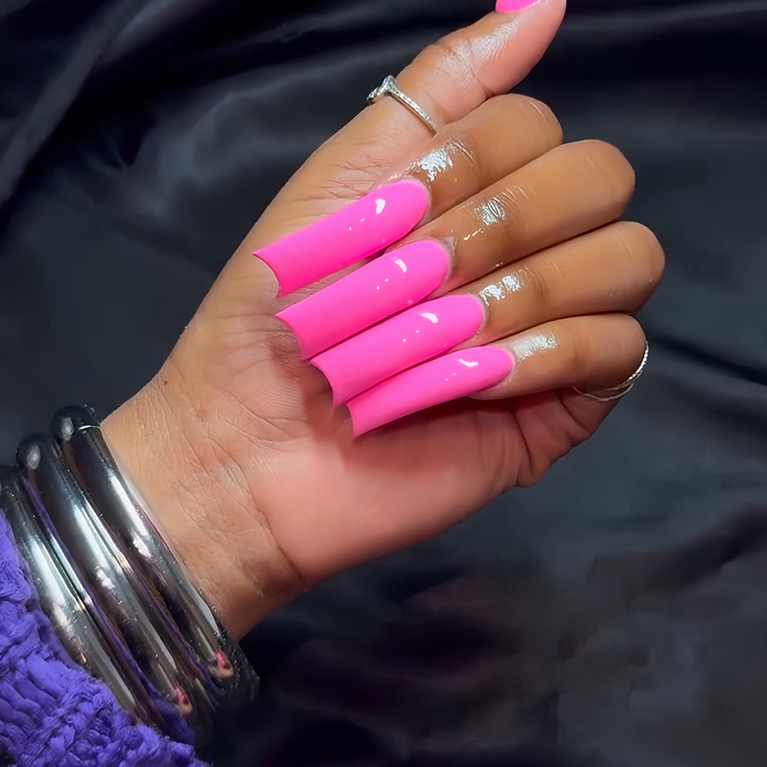 Stylish Sculpted Long Press-On Nails Bowlift
