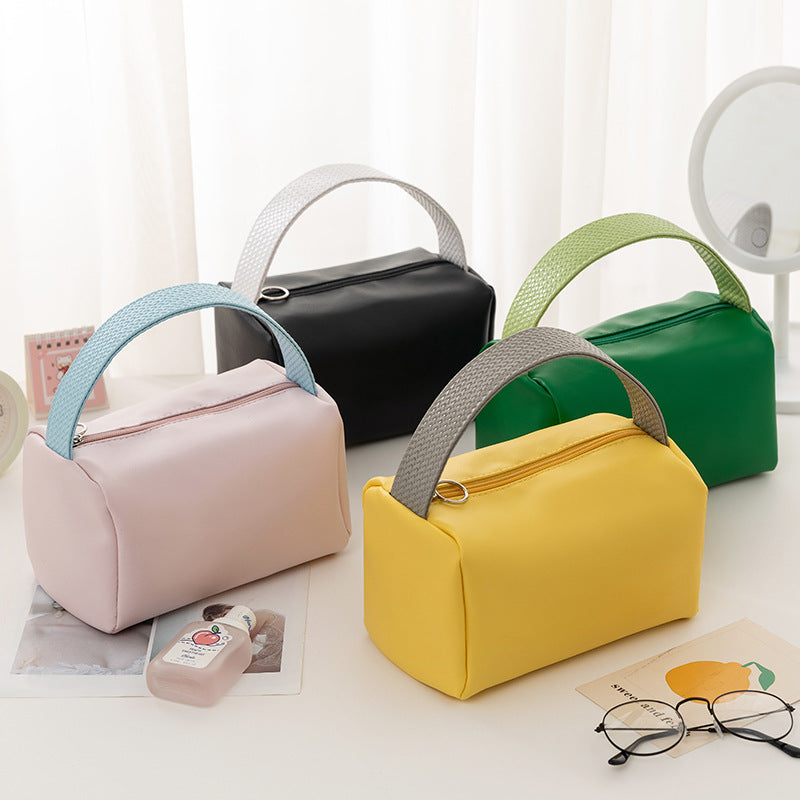 Elegant Faux Leather Cosmetic Case Bowlift