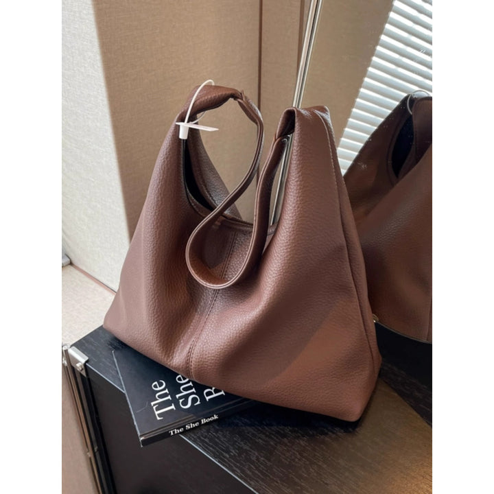 Luxurious Textured Hobo Bag Bowlift
