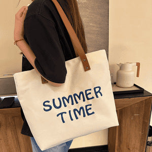Beach bag with embroidered summer motif Bowlift