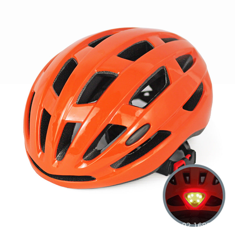 High-Ventilation Cycling Helmet Bowlift