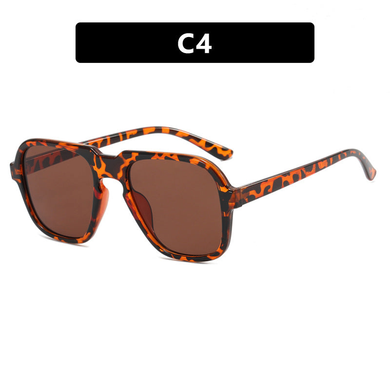 Women's extraordinary sunglasses in modern animal print design Bowlift