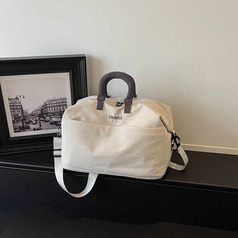 Versatile Multi-Pocket Travel Duffle