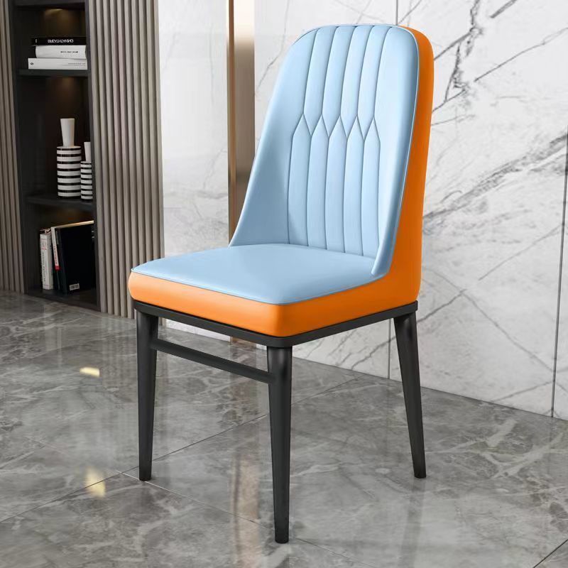 Design chair with ergonomic padding Bowlift