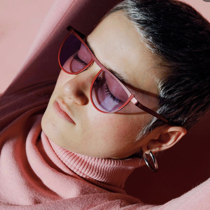 Women's elegant sunglasses with modern design and UV protection Bowlift