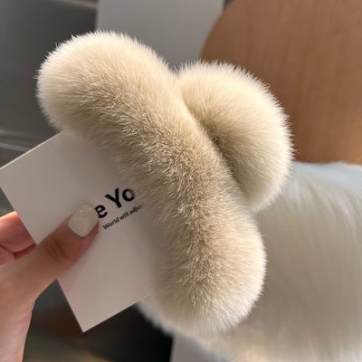 Plush Faux Fur Hair Claw Clip Bowlift