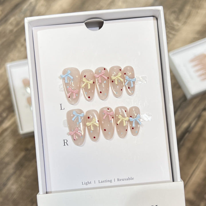 Decorative Press-On Nail Set with Charming Bow and Dots Bowlift