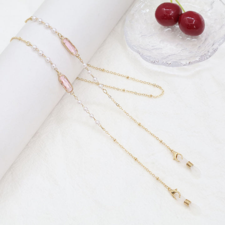 Elegant Eyewear Chain Holder Bowlift