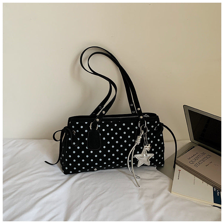 Trendy Polka Dot Handbag Bowlift