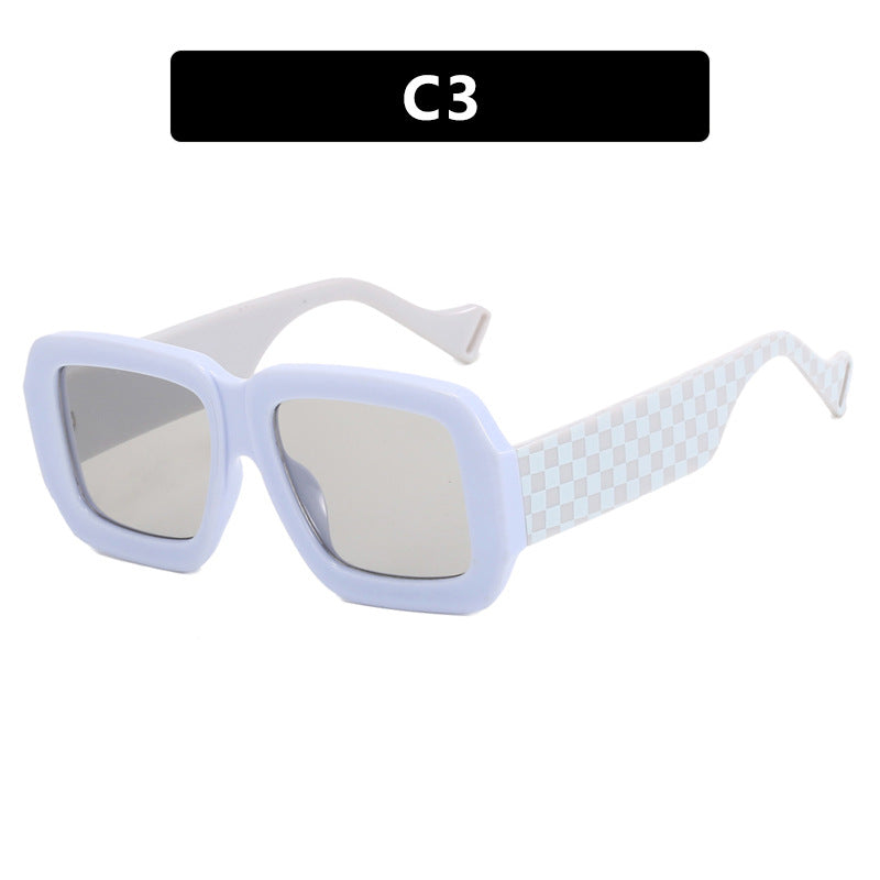 Women's fashionable sunglasses with square design and chic pattern Bowlift