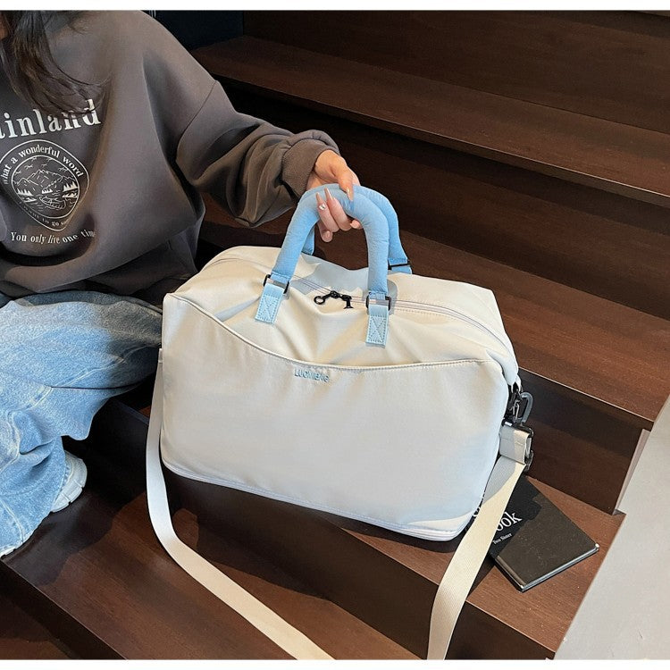 Spacious Multi-Purpose Travel Duffel Bag Bowlift