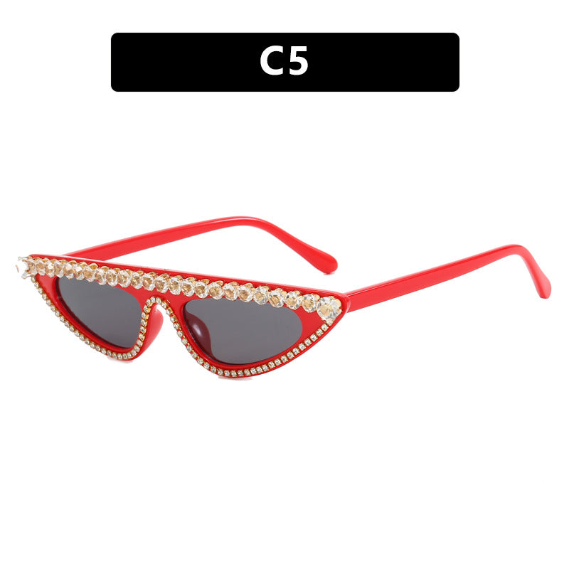 Ladies designer sunglasses in stylish cat-eye design with glittering frame Bowlift