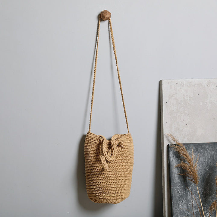Handmade jute bag with adjustable shoulder strap Bowlift