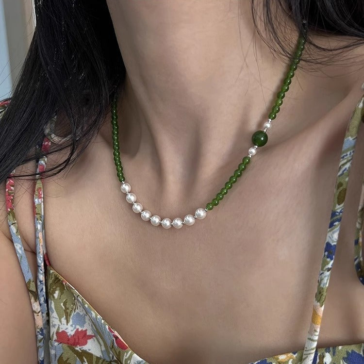Elegant Beaded Necklace Bowlift