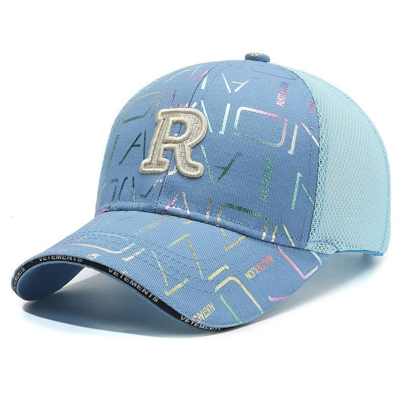 Women’s sporty and stylish cap Bowlift