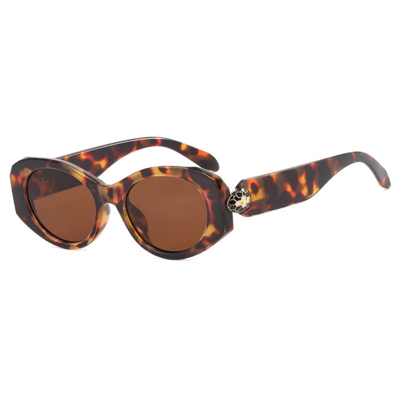 Women extravagant sunglasses in unique tortoiseshell pattern Bowlift