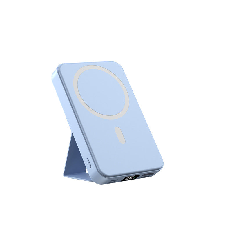Wearable Wireless Powerbank with Integrated Usb Cables Bowlift
