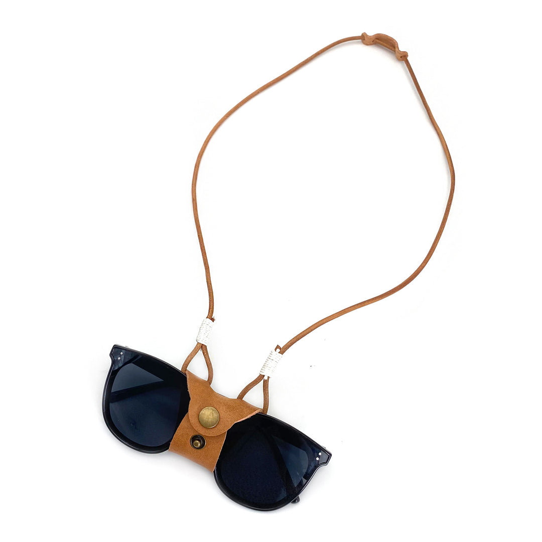 Premium Leather Eyewear Retainer Bowlift