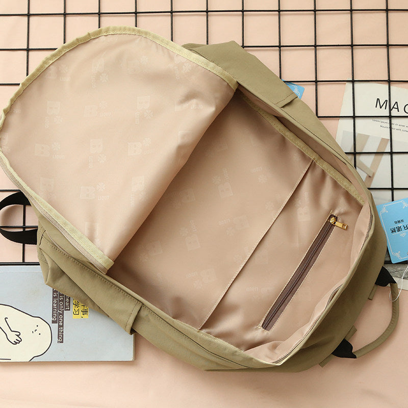 Practical everyday backpack with reinforced bottom and versatile compartments Bowlift