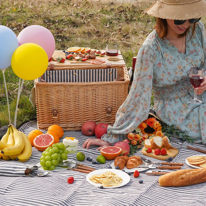 Elegant Wicker Picnic Basket with Insulated Compartment Bowlift