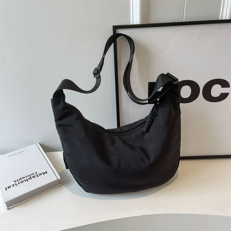 Fashionable shoulder bag Bowlift
