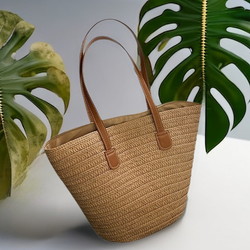 Handbag with Structured Design Bowlift