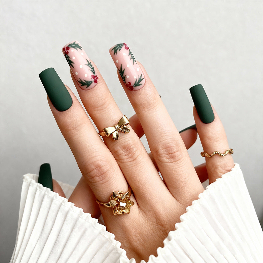 Elegant Artificial Nails with Christmas Design Bowlift