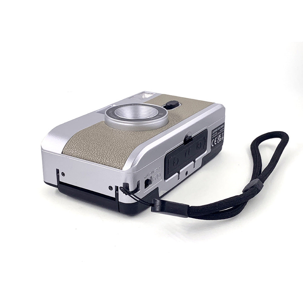 Focus-Free Retro Film Camera Bowlift