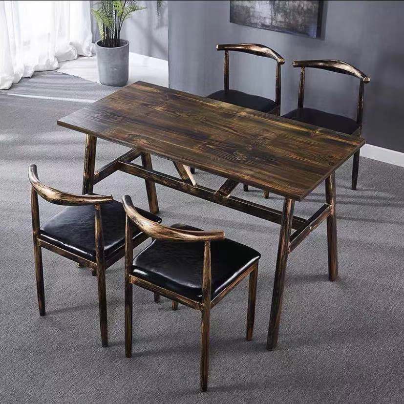 Vintage dining table with custom license plate design Bowlift