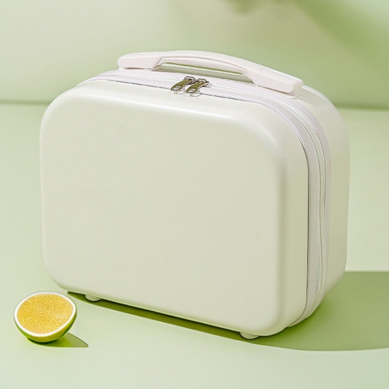 hard-shell travel vanity case with molded handle and double-zip closure Bowlift