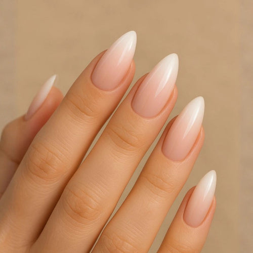 Artificial nails with elegant French design Bowlift