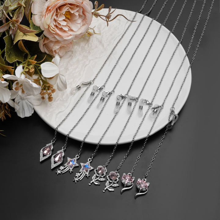 Floral Charm Eyewear Chain Bowlift