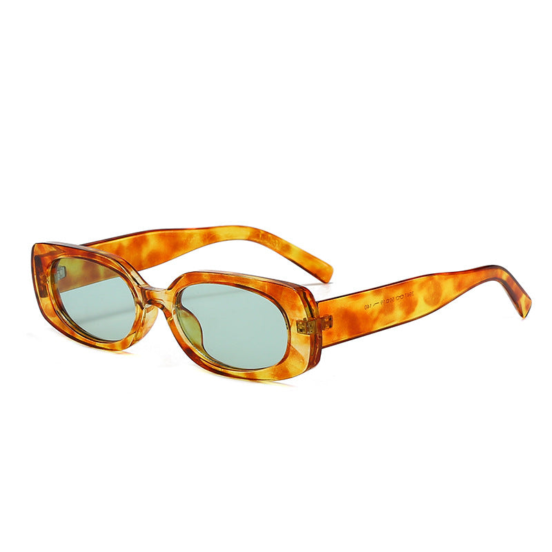 Women's Cat-Eye Sunglasses with Contemporary Design and UV Protection Bowlift