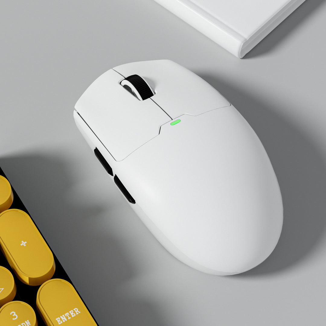 High-Performance Gaming Mouse with Adjustable Dpi Sensor Bowlift