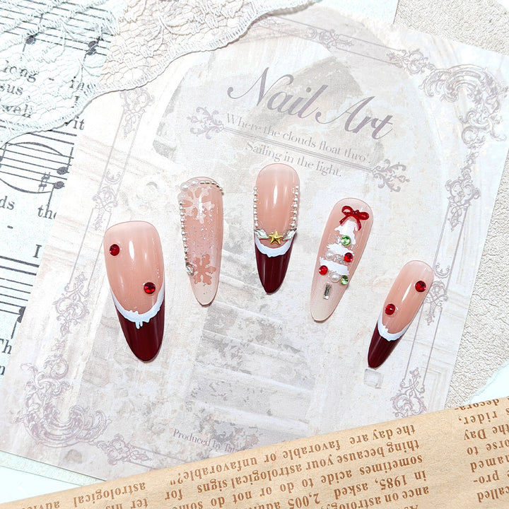 Artificial Christmas art nails with festive design Bowlift