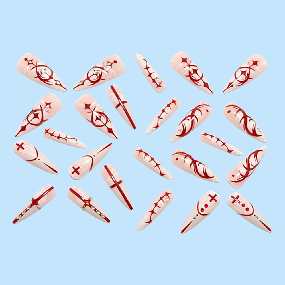 Artificial nails with elegant 3D applications and filigree design Bowlift