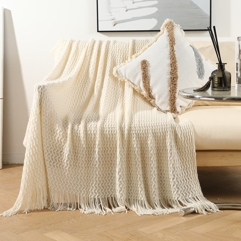 Cozy Knitted Throw Blanket Bowlift
