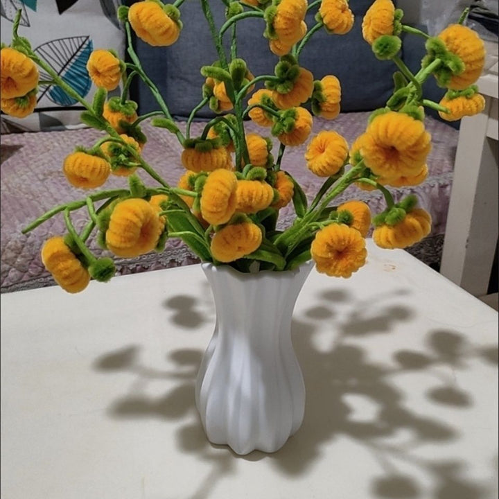Decorative Ribbed Ceramic Flower Vase Bowlift